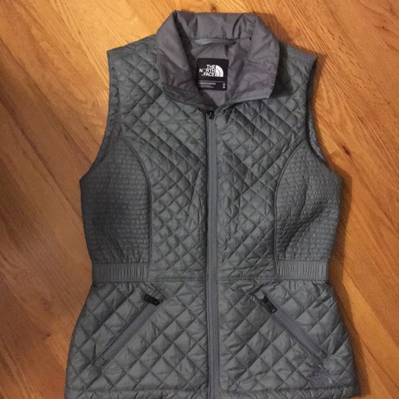 The North Face Jackets & Blazers - THE NORTH FACE GRAY VEST